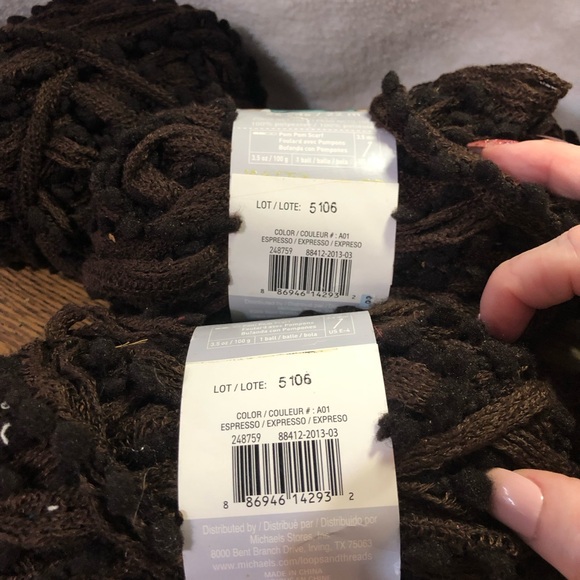 FINAL SALE- LEAVING CLOSET-NO FURTHER DISCOUNTS - Picture 2 of 6